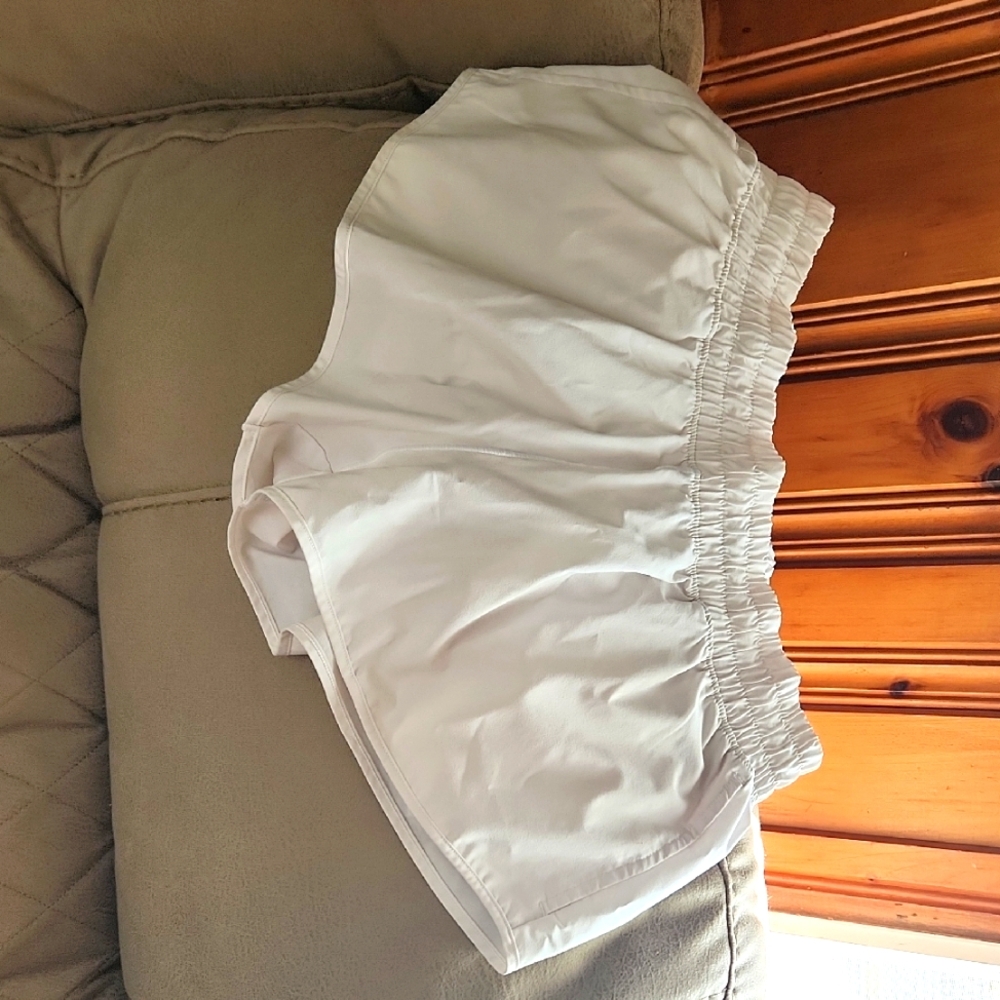 Women's Offline White Elastic Waist Shorts